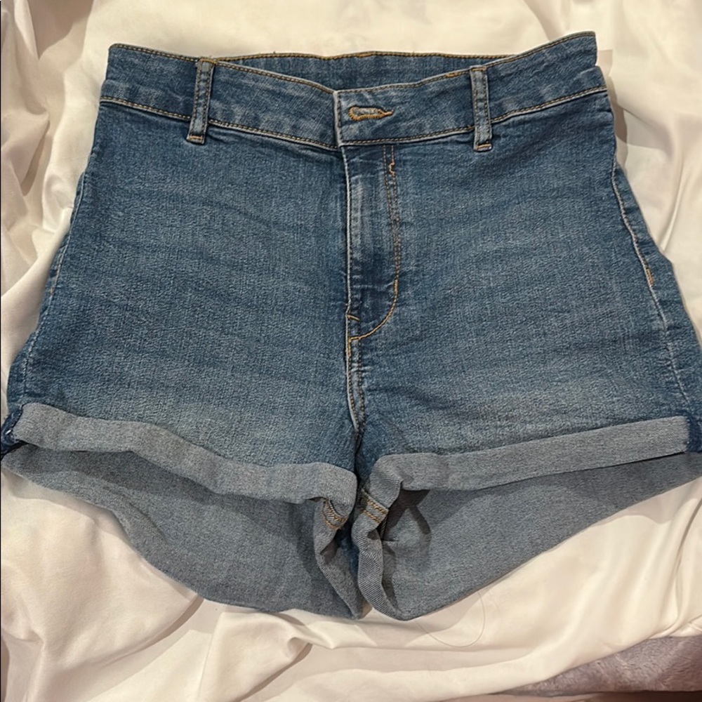 H&M DENIM SHORTS